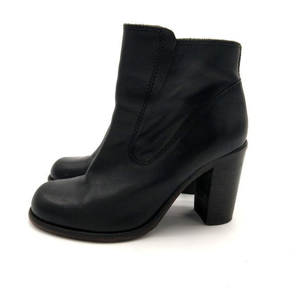 AllSaints Black Leather Ankle Boots Size 39 8 8.5 Stacked Heel Side Zip Moto - Picture 4 of 8